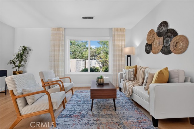 18658 Brymer Street photo 15