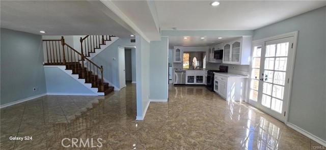 Detail Gallery Image 6 of 36 For 30658 Lakefront Dr, Agoura Hills,  CA 91301 - 4 Beds | 3 Baths
