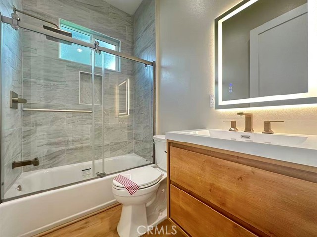 Detail Gallery Image 23 of 26 For 204 N Willow, West Covina,  CA 91790 - 5 Beds | 4 Baths