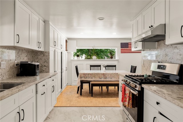 36200 Paradise Ranch Road, Castaic CA: https://media.crmls.org/medias/a9aca7e8-031c-418e-b5e2-96d21d593e7b.jpg