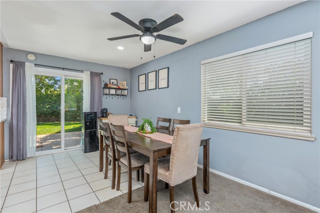 6858 John Dr, Jurupa Valley CA: https://media.crmls.org/medias/a9ad7e7b-ee71-45fa-8366-44d4a9991355.jpg