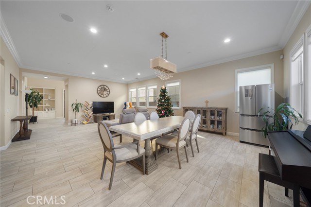 Detail Gallery Image 6 of 40 For 19 Hollyhock, Lake Forest,  CA 92630 - 5 Beds | 5/1 Baths