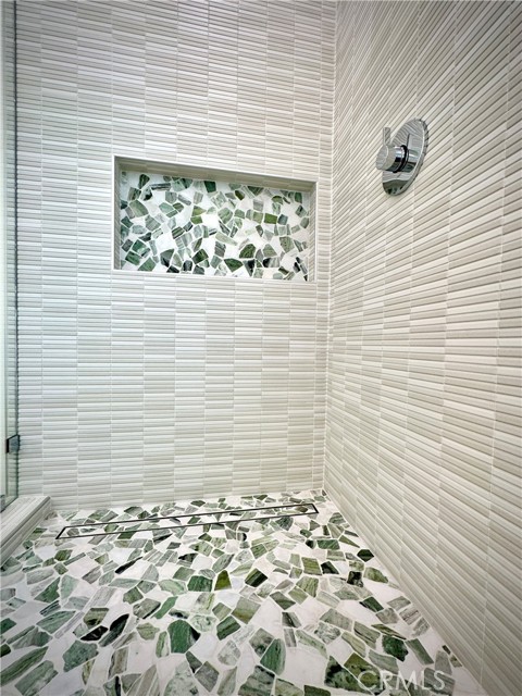 Image 16 of 63 For 6168 Briercrest Avenue