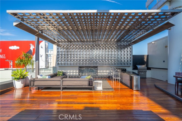 Detail Gallery Image 14 of 25 For 6250 Hollywood Blvd 7g,  Hollywood,  CA 90028 - 2 Beds | 3 Baths