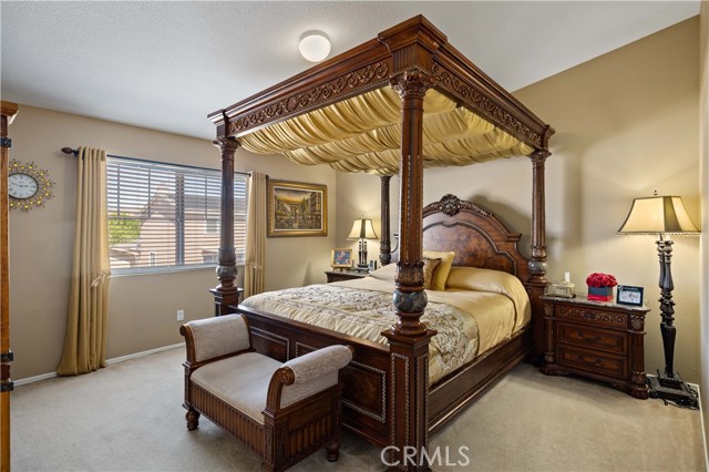 39243 Nicole Drive, Palmdale CA: https://media.crmls.org/medias/a9af0999-90df-488f-bdd4-7455d8874077.jpg