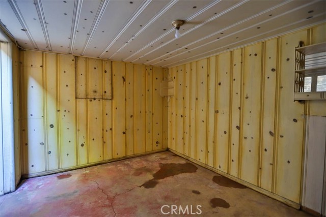 555 S Center St., Redlands CA: https://media.crmls.org/medias/a9af39d0-6351-4841-ab27-0c87401f1c66.jpg