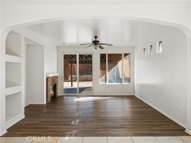 Detail Gallery Image 13 of 35 For 12357 Luna, Victorville,  CA 92392 - 4 Beds | 2 Baths