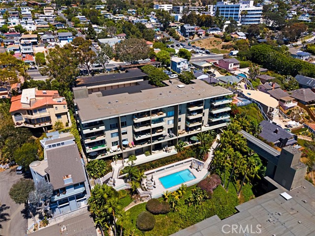 Detail Gallery Image 35 of 43 For 31755 Coast #403,  Laguna Beach,  CA 92651 - 2 Beds | 2 Baths