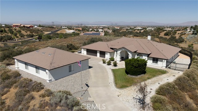 Detail Gallery Image 1 of 47 For 6523 Landover Rd, Oak Hills,  CA 92344 - 4 Beds | 2/1 Baths