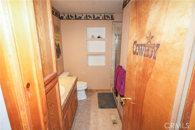 Detail Gallery Image 7 of 24 For 1709 Linden Dr, –,  CA 93222 - 3 Beds | 3 Baths