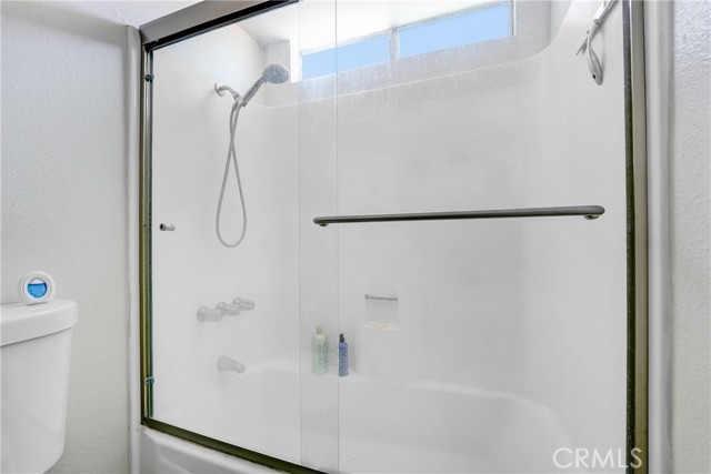 8020 Langdon Avenue, Van Nuys CA: https://media.crmls.org/medias/a9b154f6-22dc-4c94-906e-9bc4a3dcf02a.jpg