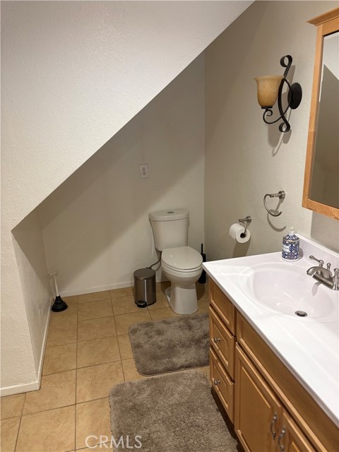 24166 Zurich Drive, Crestline CA: https://media.crmls.org/medias/a9b1550b-938d-48c4-b4bd-a5381e504c9a.jpg