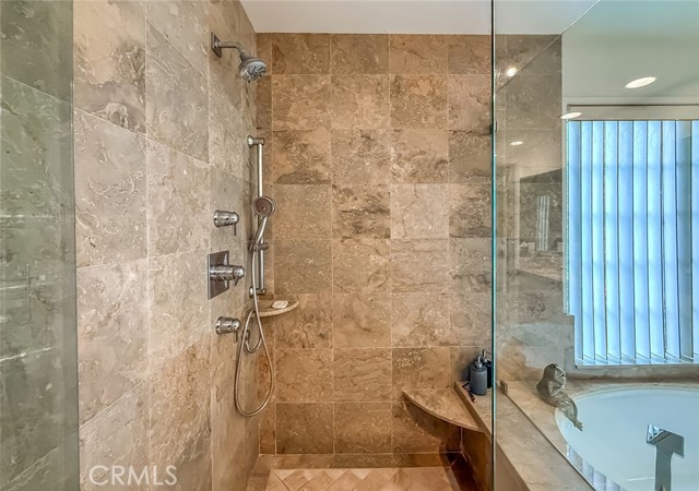 5700 Tanner Ridge Avenue, Westlake Village CA: https://media.crmls.org/medias/a9b33353-5774-4b62-b9fa-db5cd50da7f4.jpg