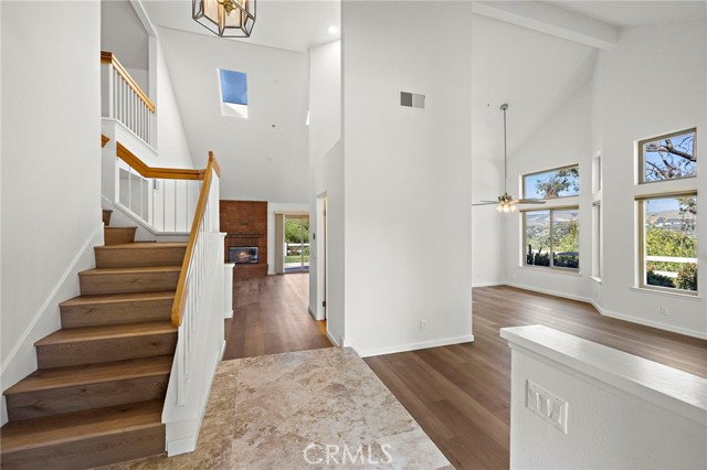 Detail Gallery Image 14 of 34 For 917 Calle Nuevo, San Clemente,  CA 92673 - 4 Beds | 2/1 Baths