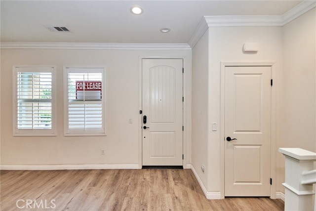 Detail Gallery Image 13 of 36 For 2437 Sanabria Ln, Brea,  CA 92821 - 3 Beds | 2/1 Baths