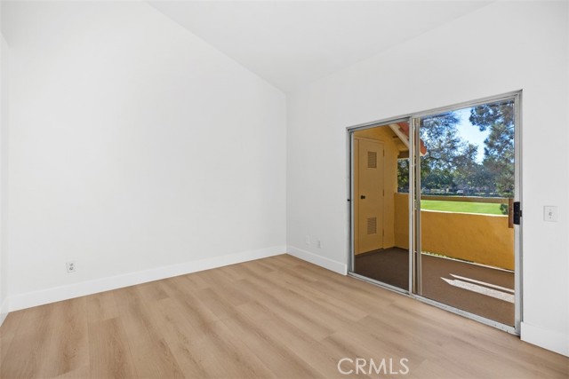 Detail Gallery Image 19 of 29 For 89 Alberti Aisle, Irvine,  CA 92614 - 2 Beds | 2 Baths