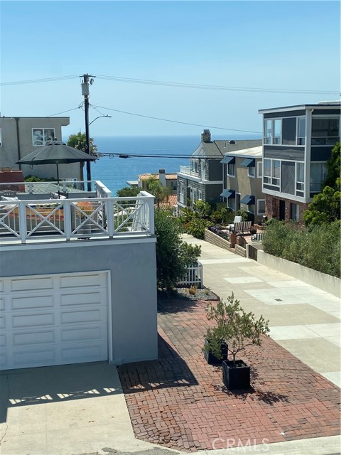 2920 Alma Avenue, Manhattan Beach CA: https://media.crmls.org/medias/a9b4bf4a-d556-42f9-8a49-5be6bdcb761c.jpg
