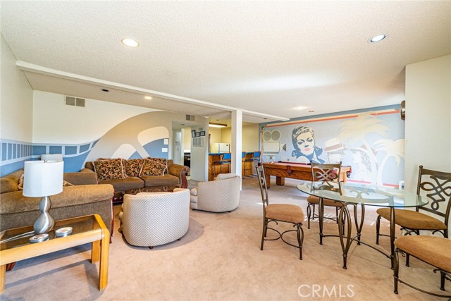 Detail Gallery Image 42 of 50 For 365 W Alameda Ave #203,  Burbank,  CA 91506 - 3 Beds | 2 Baths