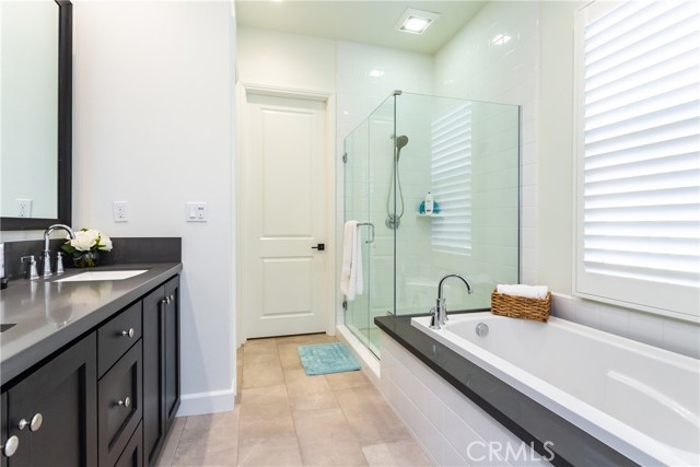 Detail Gallery Image 17 of 51 For 108 Hargrove, Irvine,  CA 92620 - 4 Beds | 2/1 Baths