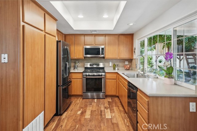 Image 10 of 27 For 24214 Dalgo Drive