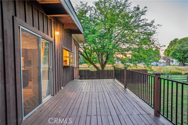 206 E Mcdowell Avenue, Alturas CA: https://media.crmls.org/medias/a9b7890f-3d5a-44f4-953c-d6ef9e359115.jpg
