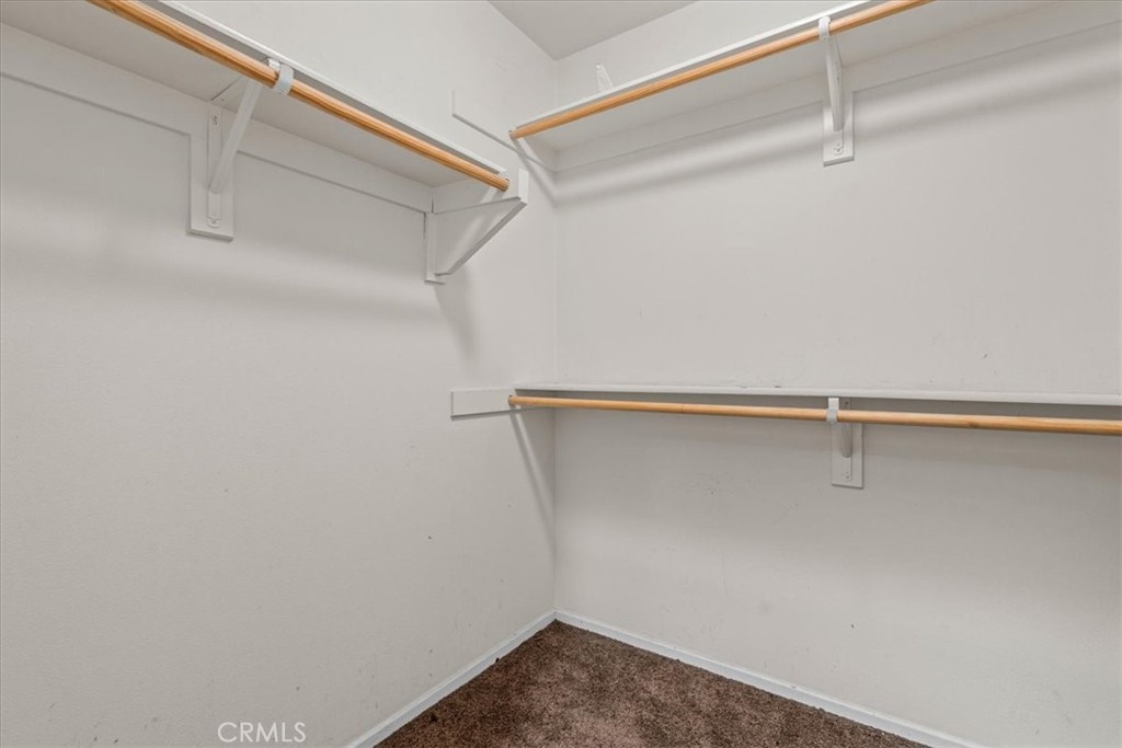 https://media.crmls.org/medias/a9b812e0-1436-499d-a907-3e69d1017cd7.jpg?preset=X-Large