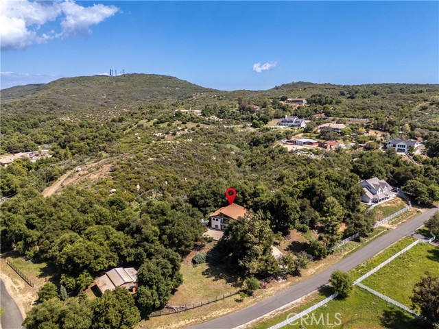 35300 Calle Grande, Lake Elsinore CA: https://media.crmls.org/medias/a9b82d7e-991e-43ca-bd7e-98eb390ffcaa.jpg