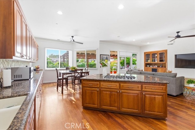 Detail Gallery Image 23 of 58 For 12831 Fairhaven Extention, Santa Ana,  CA 92705 - 4 Beds | 3/1 Baths