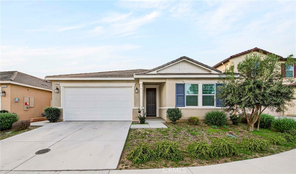 3322 S Primerose Drive