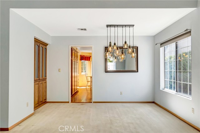 Detail Gallery Image 5 of 47 For 6716 Faust, West Hills,  CA 91307 - 5 Beds | 3 Baths