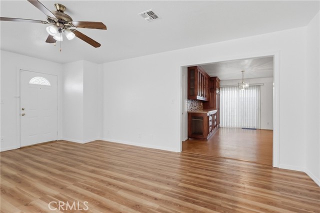 Detail Gallery Image 8 of 38 For 2211 Barbour Ct, San Pedro,  CA 90731 - 4 Beds | 2 Baths