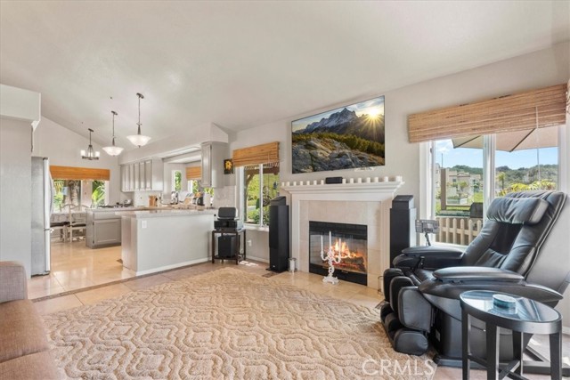 42 Paseo Alba, San Clemente CA: https://media.crmls.org/medias/a9bbe755-4d27-47d1-9e98-18fb37e4c8e3.jpg