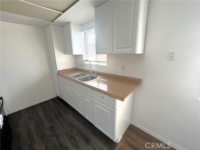 Detail Gallery Image 4 of 15 For 2430 S Ridgewood, West Covina,  CA 91792 - 9 Beds | 7 Baths