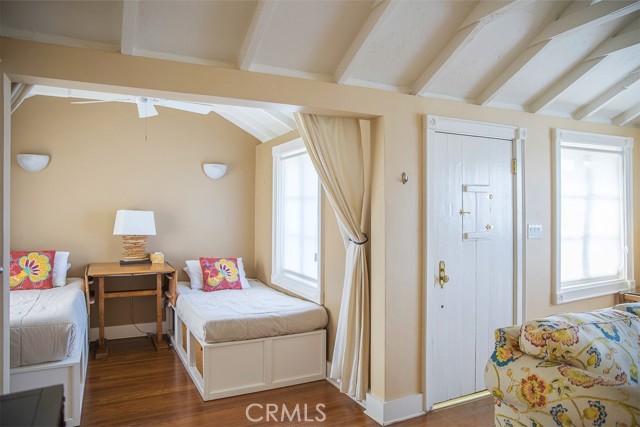 Detail Gallery Image 34 of 43 For 1086 Glenneyre St, Laguna Beach,  CA 92651 - 2 Beds | 1 Baths