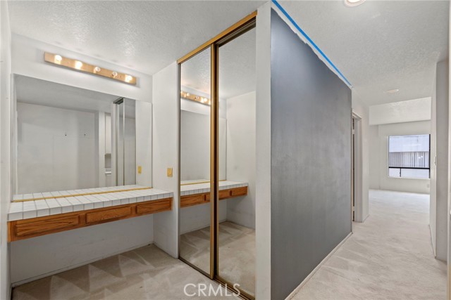 Detail Gallery Image 12 of 22 For 4641 Fulton #303,  Sherman Oaks,  CA 91423 - 2 Beds | 2/1 Baths