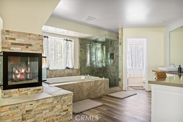 Detail Gallery Image 26 of 46 For 28670 Shenandoah Dr, Lake Arrowhead,  CA 92352 - 4 Beds | 4 Baths