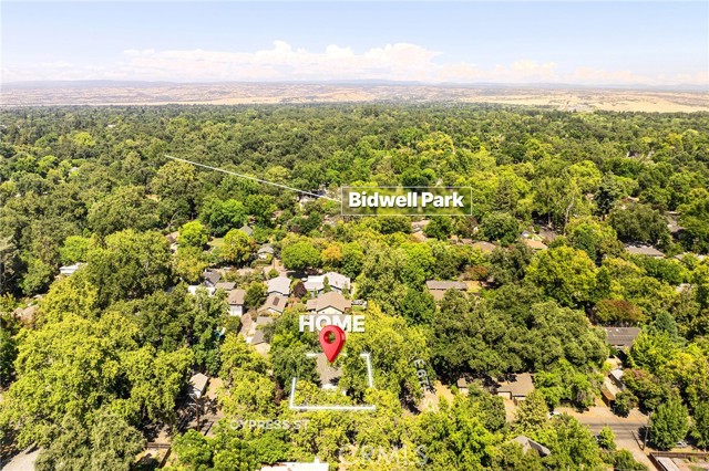 752 E 6th Street, Chico CA: https://media.crmls.org/medias/a9bd33ac-98c8-467f-bcdb-d6ae1a554cc4.jpg