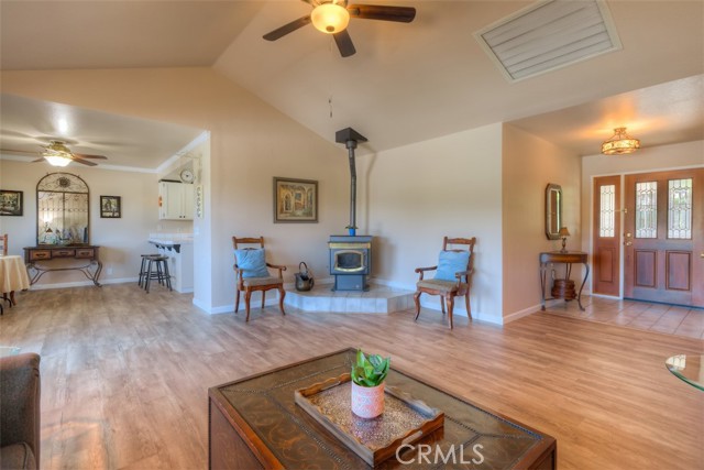Detail Gallery Image 10 of 48 For 29 Apache Cir, Oroville,  CA 95966 - 3 Beds | 2 Baths