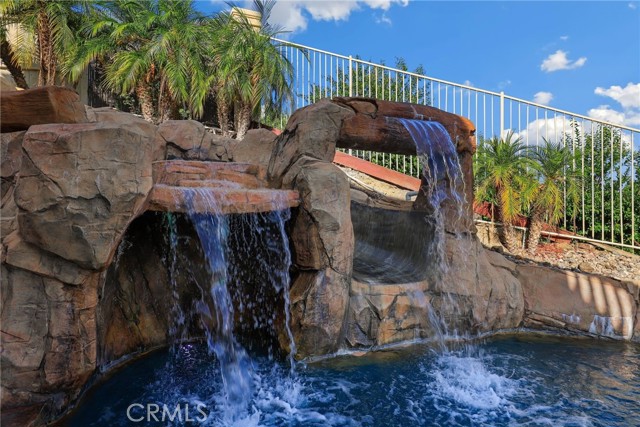 Detail Gallery Image 27 of 40 For 25 Corte Rivera, Lake Elsinore,  CA 92532 - 5 Beds | 3 Baths