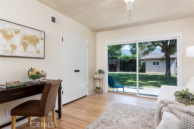 Detail Gallery Image 15 of 26 For 951 E Dalton Ave, Glendora,  CA 91741 - 3 Beds | 2 Baths