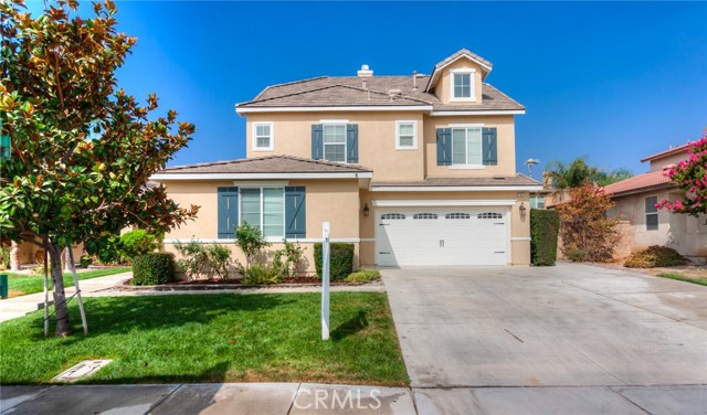 7571 Soaring Bird Court, Eastvale, CA 92880