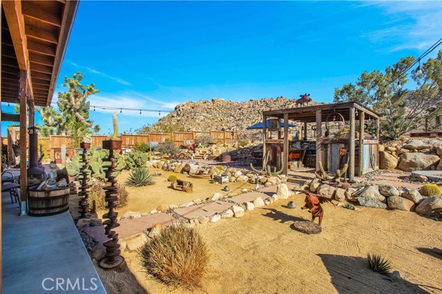 Detail Gallery Image 39 of 75 For 60987 Prescott Trl, Joshua Tree,  CA 92252 - 4 Beds | 3 Baths