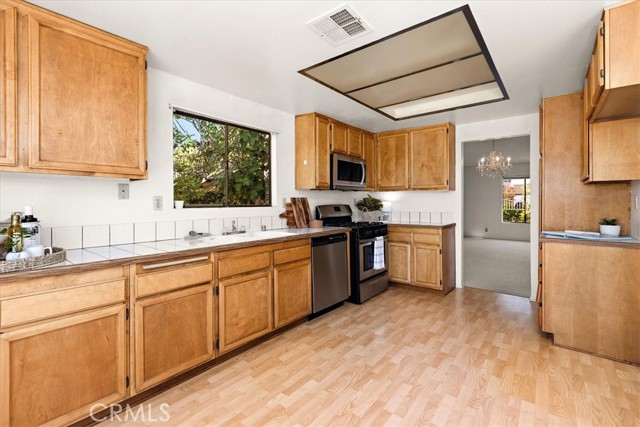 524 Topside Place, Diamond Bar CA: https://media.crmls.org/medias/a9c183aa-58bf-4244-934d-06bc654ea32b.jpg