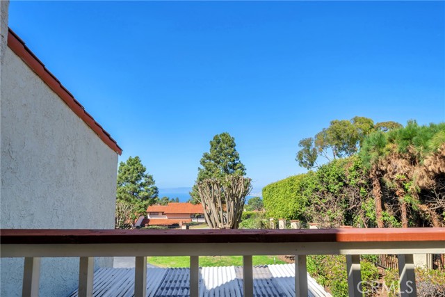 1808 Via Coronel, Palos Verdes Estates CA: https://media.crmls.org/medias/a9c230c5-a296-4549-a396-b775e5c51ab4.jpg