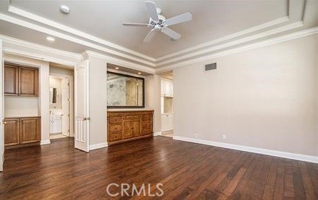 https://media.crmls.org/medias/a9c28f4b-0a38-4990-8670-2ef7f8a9a1ec.jpg?preset=X-Large