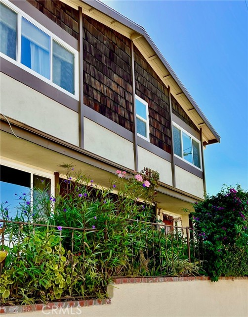 22640 Crespi Street, Woodland Hills (los Angeles), California 91364, 4 Bedrooms Bedrooms, ,2 BathroomsBathrooms,Residential Lease,For Rent,22640 Crespi Street,CRSR25158921