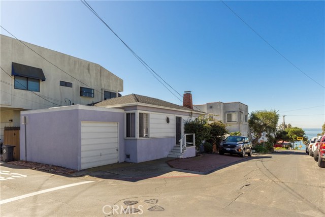 2819 Vista Drive, Manhattan Beach, California 90266, 2 Bedrooms Bedrooms, ,1 BathroomBathrooms,Residential,Sold,Vista,SB18035467