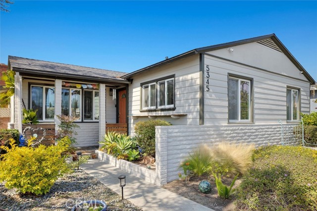 5345 W 140th St, Hawthorne CA: https://media.crmls.org/medias/a9c5756c-2c11-458d-bf73-5b4caf4b5561.jpg