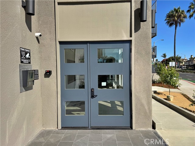 Detail Gallery Image 20 of 24 For 230 S Catalina Ave #107,  Redondo Beach,  CA 90277 - 2 Beds | 2 Baths