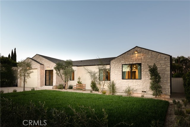 Detail Gallery Image 60 of 64 For 15719 Hartsook, Encino,  CA 91436 - 4 Beds | 4/1 Baths